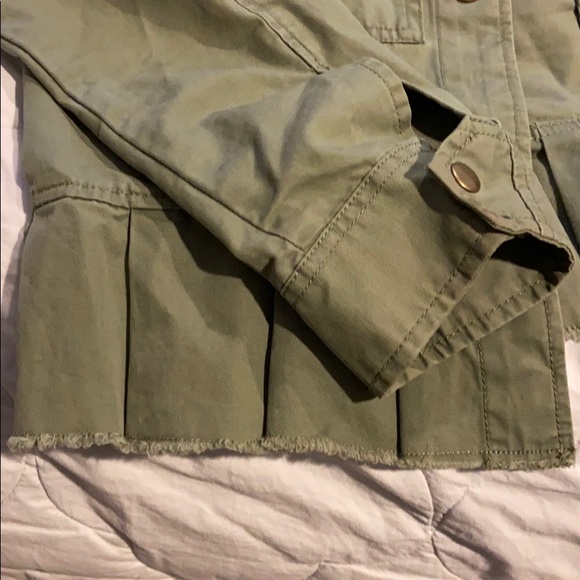 Army green twill ruffle peplum coat khaki - Picture 4 of 6